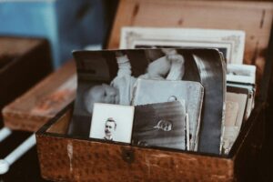 9 Tips to Moving Your Precious Photos and Memories Safely